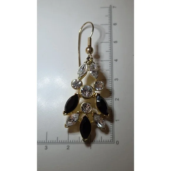 Vintage Trifari Rhinestone Jewelry Set, Choker, Earrings, Bracelet - Signed - Picture 7 of 11